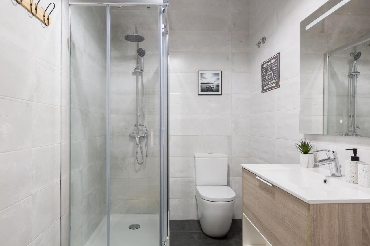Feel Home In This Stunning Renovated Nest In Graca Lisbon Bagian luar foto