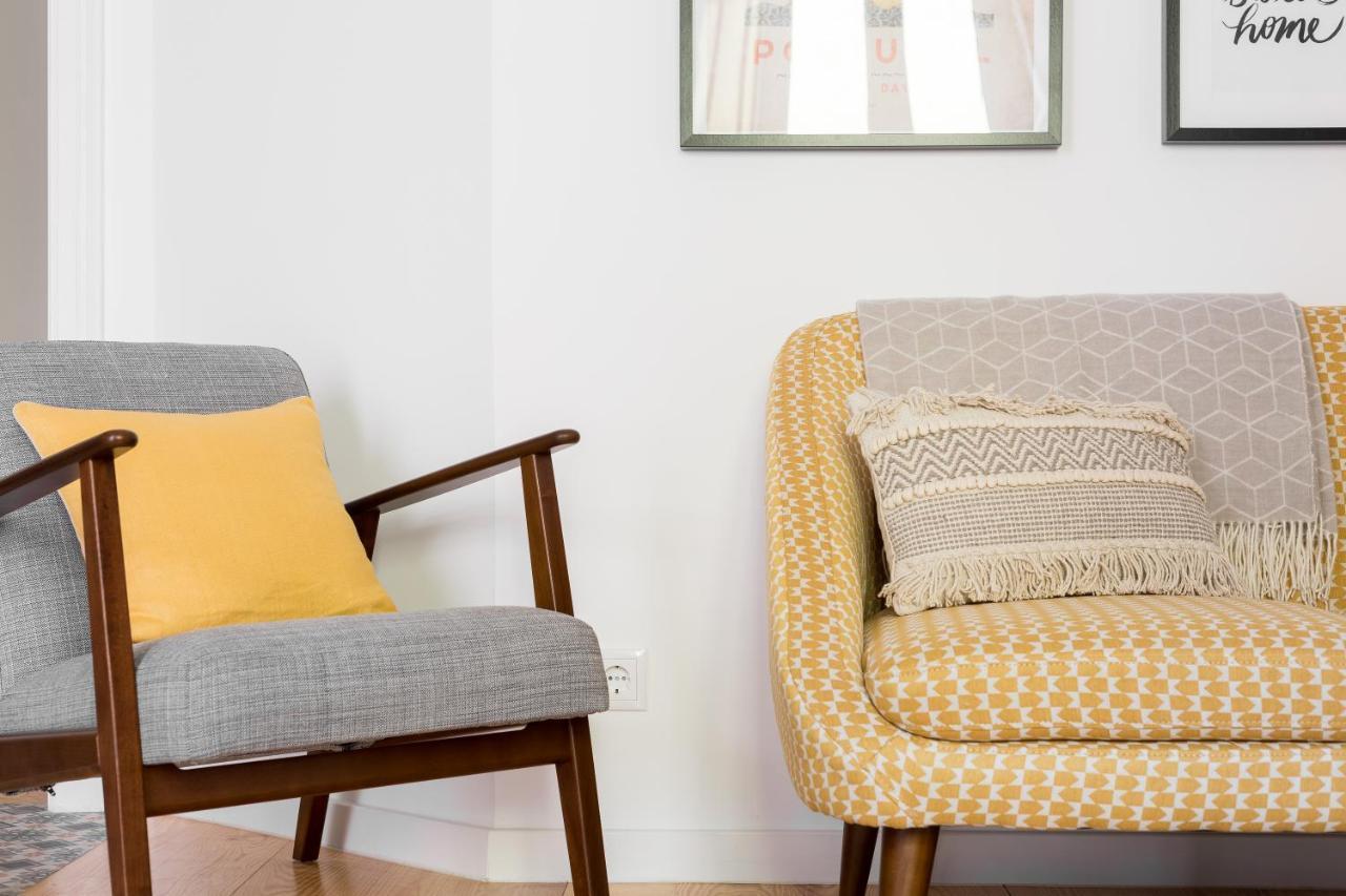 Feel Home In This Stunning Renovated Nest In Graca Lisbon Bagian luar foto