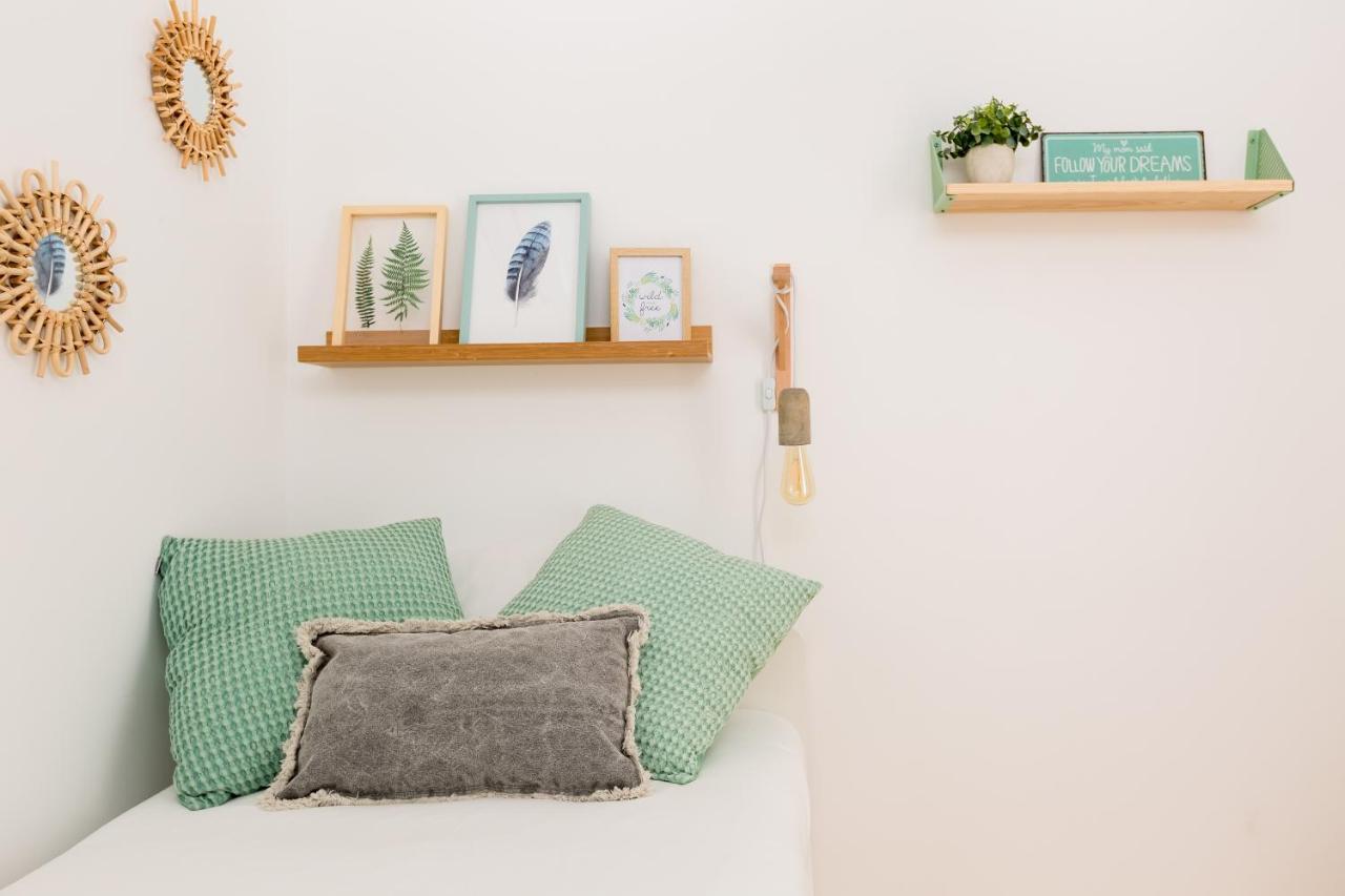 Feel Home In This Stunning Renovated Nest In Graca Lisbon Bagian luar foto