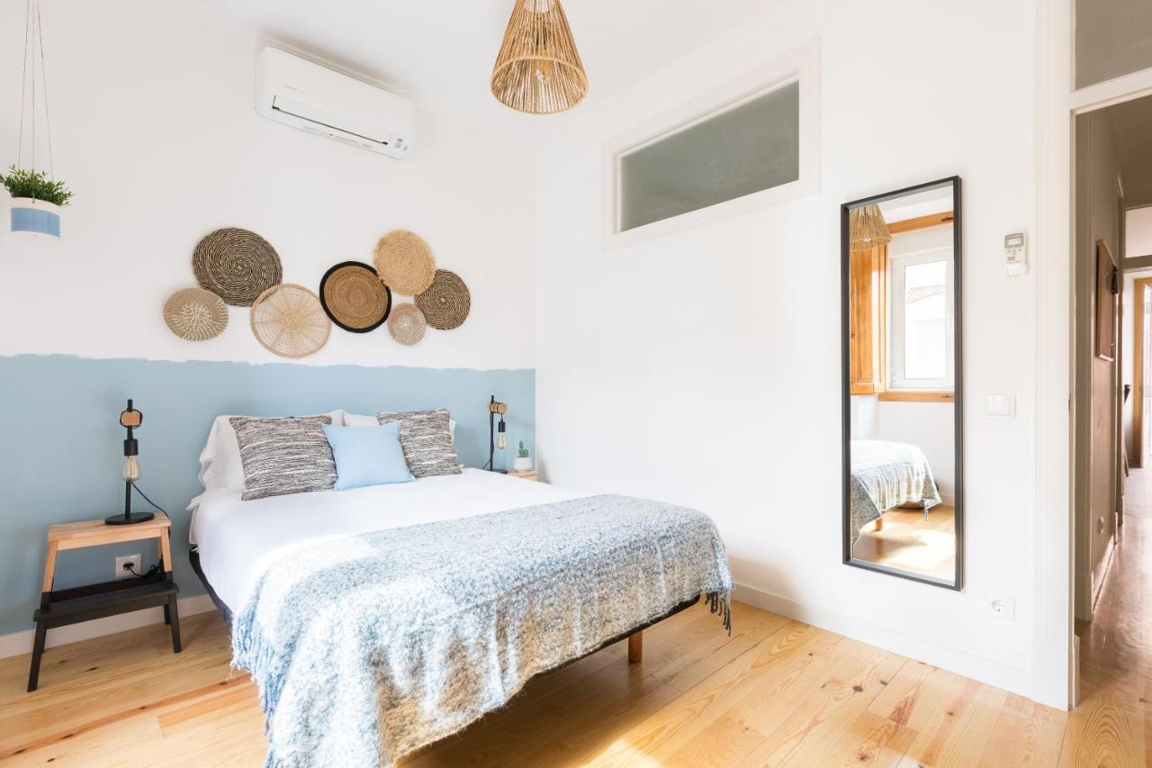 Feel Home In This Stunning Renovated Nest In Graca Lisbon Bagian luar foto